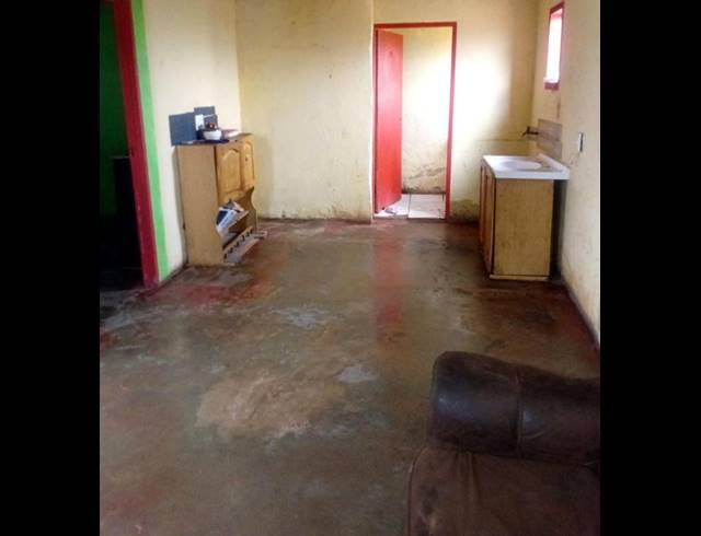 2 BEDROOM HOUSE FOR SALE IN RIETVALLEI